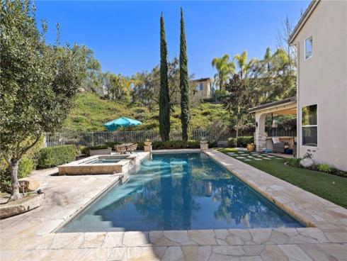 22970  Bouquet  , Mission Viejo, CA