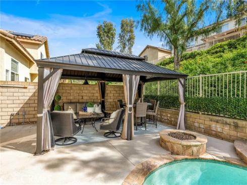 32  Arrivo   Drive, Mission Viejo, CA