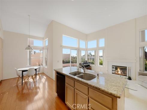 21285  Amora  , Mission Viejo, CA