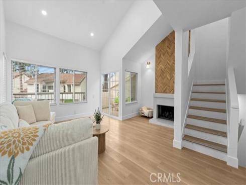 26562  Lucinda  , Mission Viejo, CA