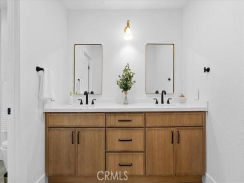 26562  Lucinda  , Mission Viejo, CA