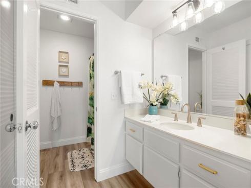 28074  Hastings  76 , Mission Viejo, CA