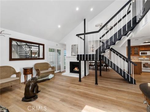 25215  Arion  , Mission Viejo, CA