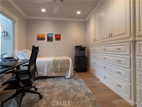 22076  Tobarra  , Mission Viejo, CA