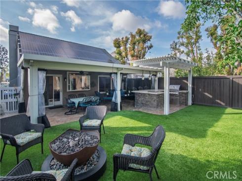 22076  Tobarra  , Mission Viejo, CA