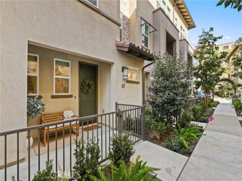 67  Sanctuary   Lane, Mission Viejo, CA