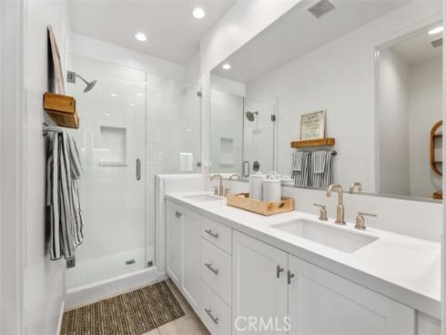 85  Hideaway Loop  , Mission Viejo, CA