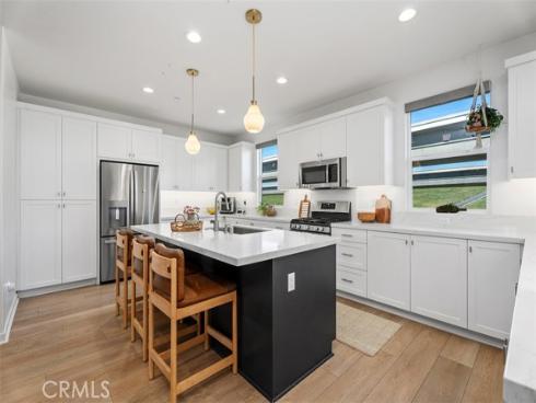 85  Hideaway Loop  , Mission Viejo, CA