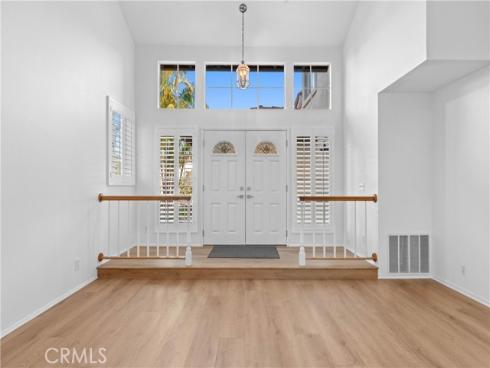 28082  Somerset  , Mission Viejo, CA