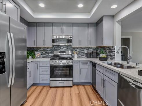 27181  Corcubion  , Mission Viejo, CA