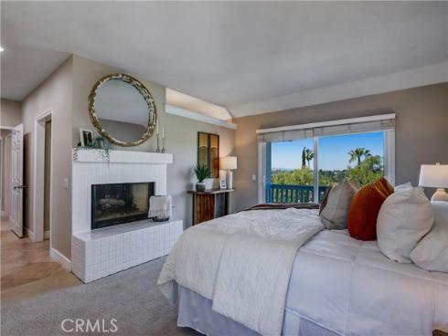 27181  Corcubion  , Mission Viejo, CA