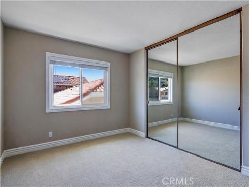 27181  Corcubion  , Mission Viejo, CA