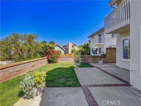 27181  Corcubion  , Mission Viejo, CA