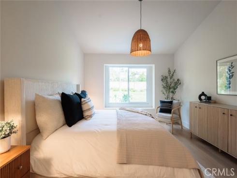 23574  Villena  , Mission Viejo, CA