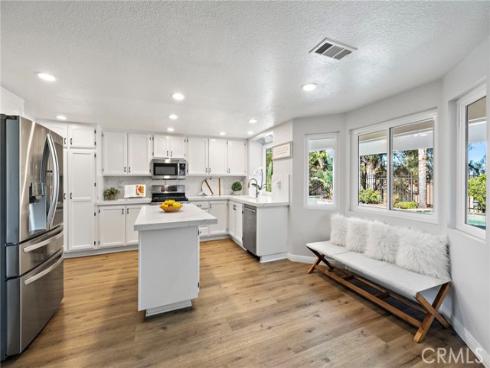 27861  Via Roma  , Mission Viejo, CA