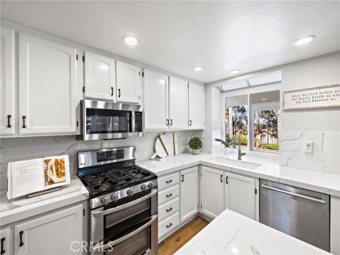 27861  Via Roma  , Mission Viejo, CA