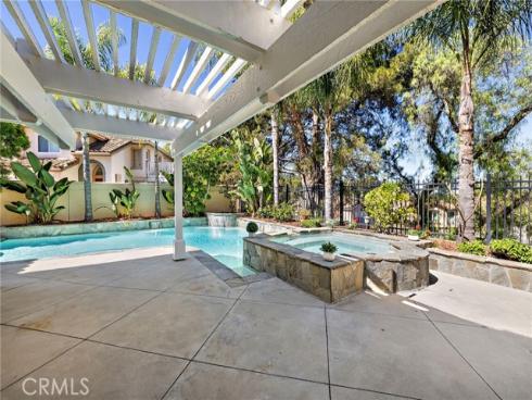27861  Via Roma  , Mission Viejo, CA