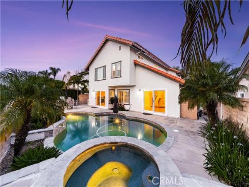 27355 Betanzos , Mission Viejo, CA