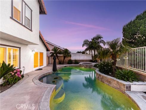 27355 Betanzos , Mission Viejo, CA