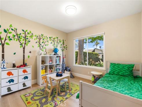 27792  Sinsonte  , Mission Viejo, CA