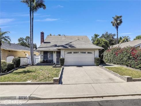 22735 Via Santa Rosa