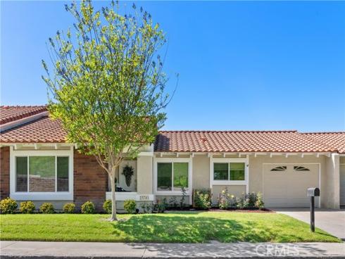 23701  Via Storni  , Mission Viejo, CA