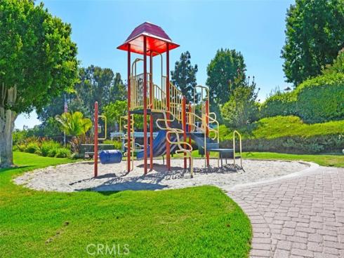 26013  Via Pera  , Mission Viejo, CA