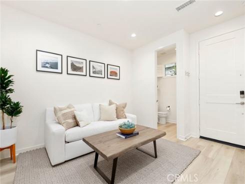 55  Sanctuary   Lane, Mission Viejo, CA