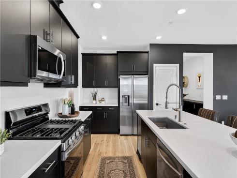 415  Besalu   Terrace, Mission Viejo, CA