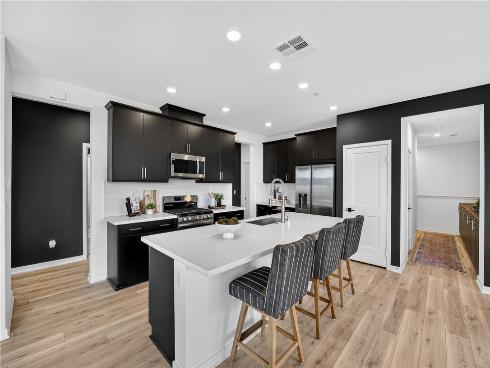 415  Besalu   Terrace, Mission Viejo, CA