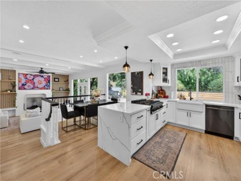 22932  Pocetas  , Mission Viejo, CA