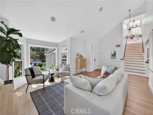 22932  Pocetas  , Mission Viejo, CA