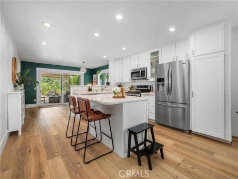 22571  Via Tercero  , Mission Viejo, CA