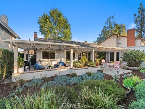 27411  Trabuco   Circle, Mission Viejo, CA