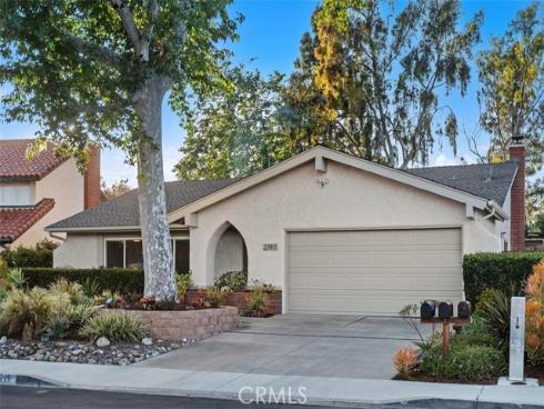 27411  Trabuco   Circle, Mission Viejo, CA