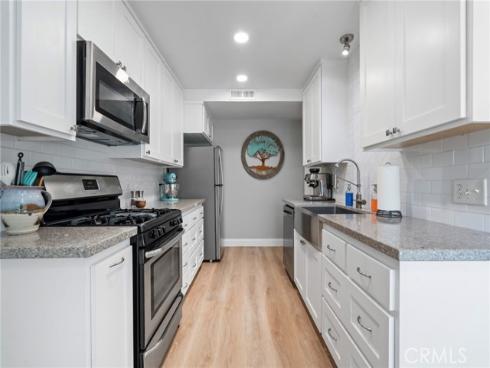 22953  Via Cereza #3e  3E , Mission Viejo, CA