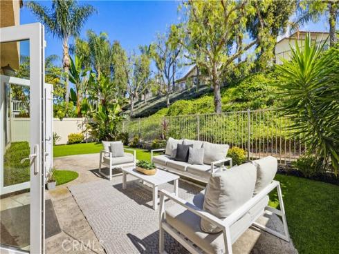 15  Harveston  , Mission Viejo, CA