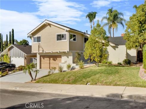 26511  Granvia  , Mission Viejo, CA