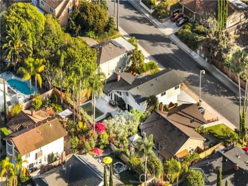 26511  Granvia  , Mission Viejo, CA