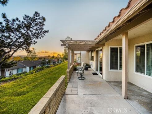 28052  Via Herrera  , Mission Viejo, CA