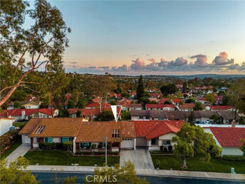 28052  Via Herrera  , Mission Viejo, CA