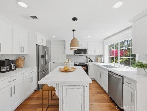 23782  Lagarto  , Mission Viejo, CA