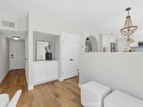 23782  Lagarto  , Mission Viejo, CA