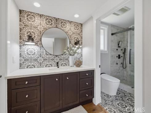 23782  Lagarto  , Mission Viejo, CA