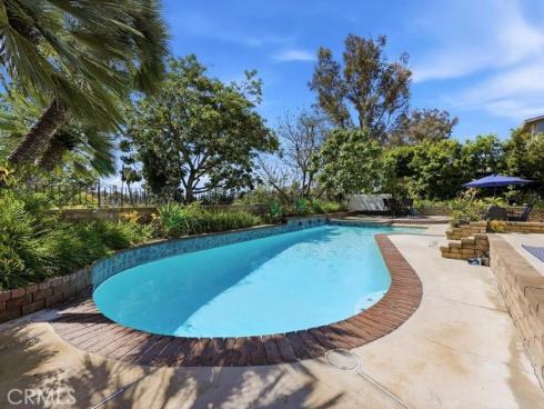 23782  Lagarto  , Mission Viejo, CA