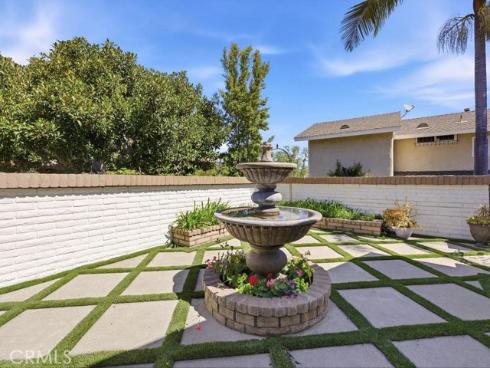 23782  Lagarto  , Mission Viejo, CA