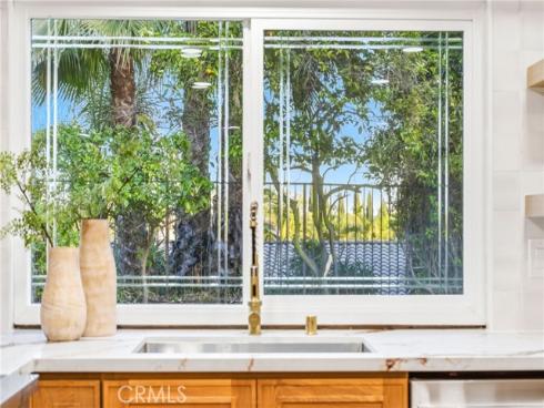 23002  Cecelia  , Mission Viejo, CA