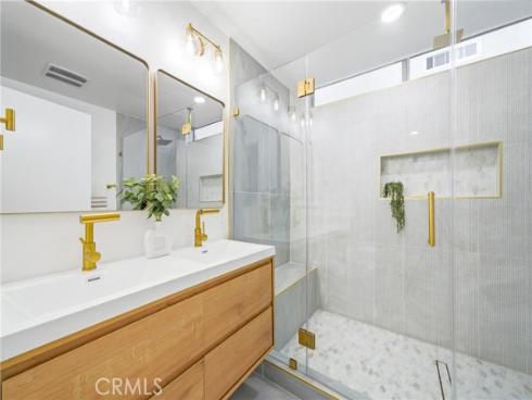 23002  Cecelia  , Mission Viejo, CA