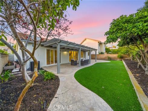 23002  Cecelia  , Mission Viejo, CA