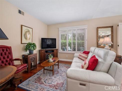 28391  Borgona  , Mission Viejo, CA